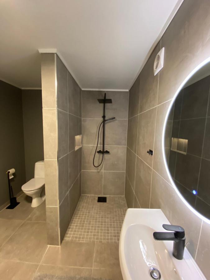 Fin Leilighet, Sentralt Og Sjonaert,med Parkering Apartment *