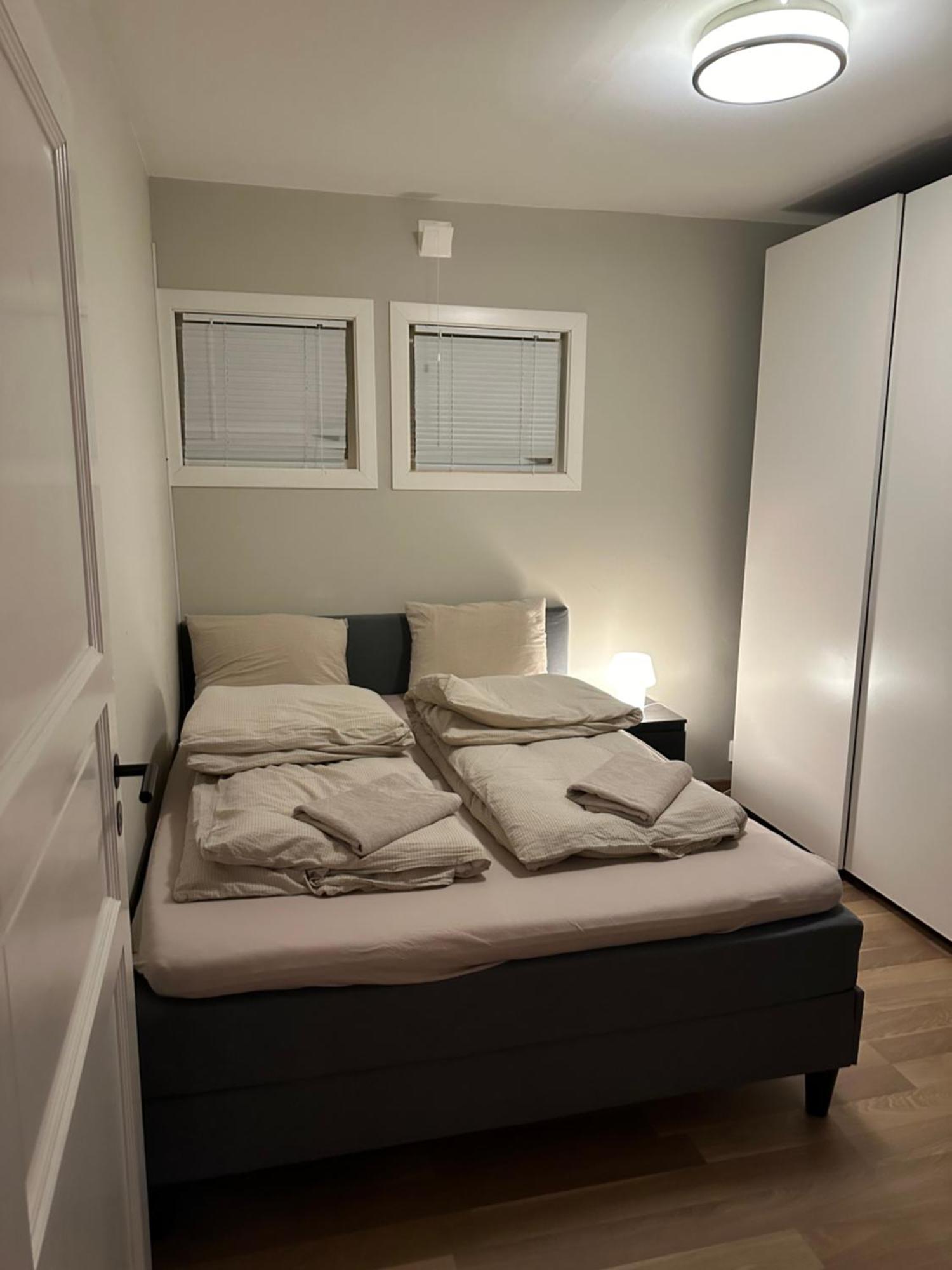 Fin Leilighet, Sentralt Og Sjonaert,med Parkering * Arendal