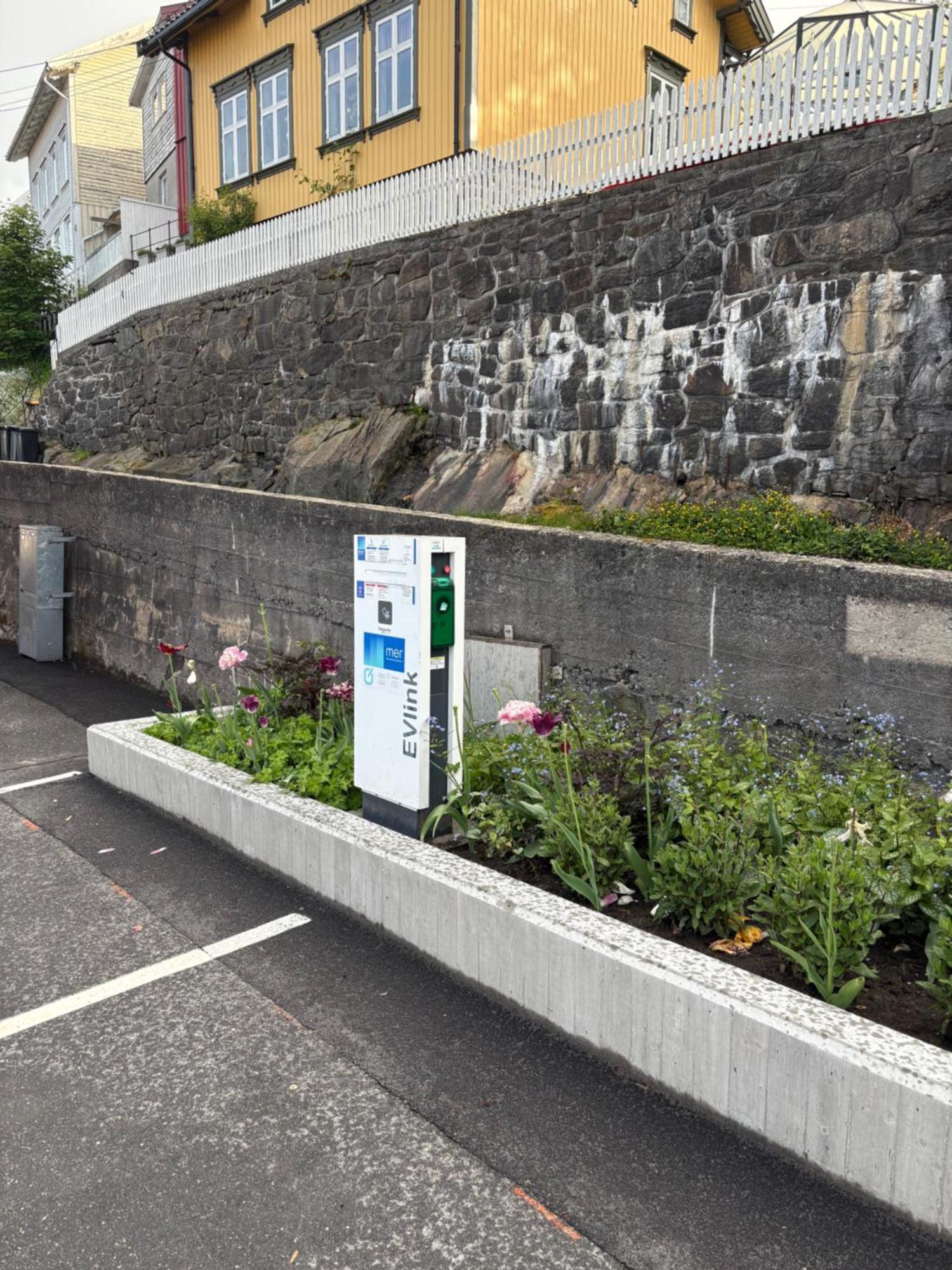Fin Leilighet, Sentralt Og Sjonaert,med Parkering Apartment Arendal